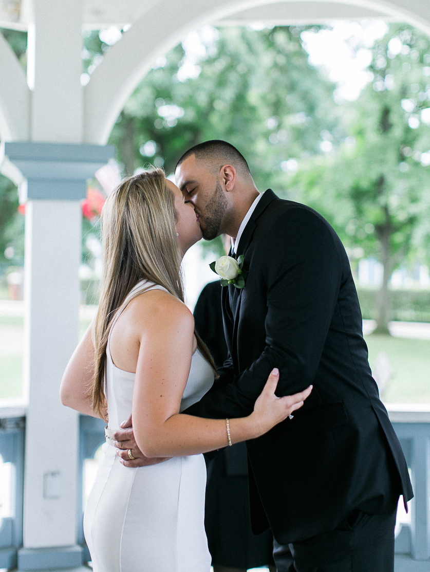 09.elopement-wedding-photographer-nyc.sarah-day-boodhoo